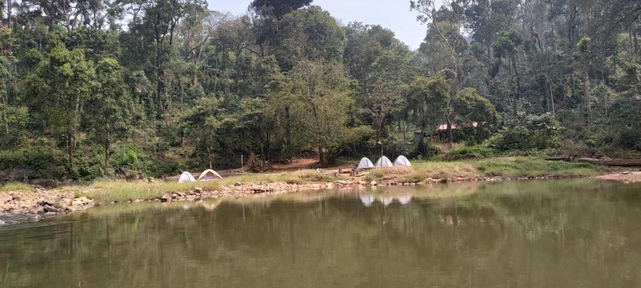 Coorg River Rock Camping Madikeri Kültér fotó